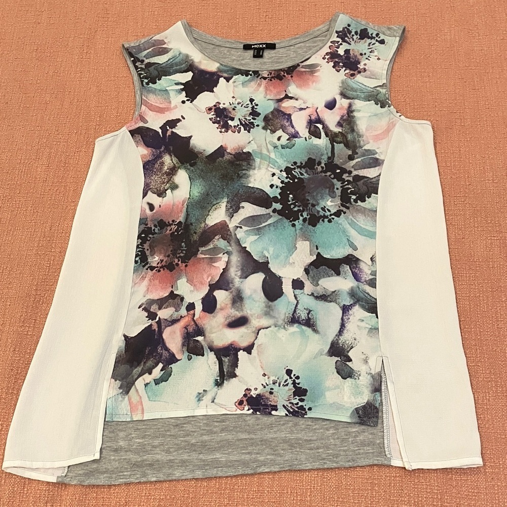 Mexx medium Floral Sleeveless Blouse